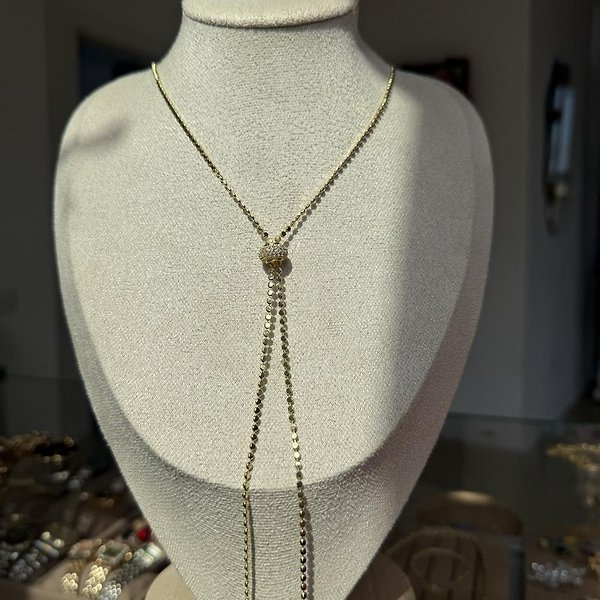 Full Taşlı Yuvarlak Taşlı Charm Kolye