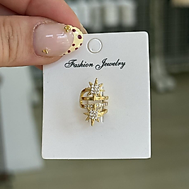 Earcuff