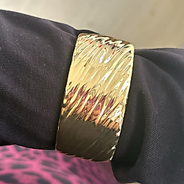 Çizgi Desen Gold Kelepçe
