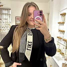 Kaz Ayağı Model İncili Fular