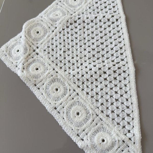Beyaz Bandana