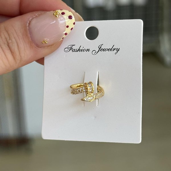 Earcuff