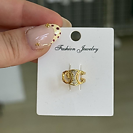 Earcuff